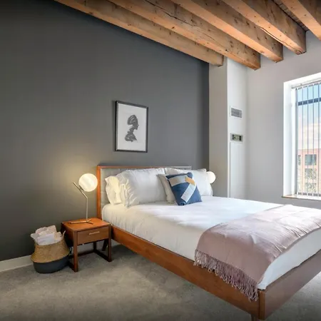Waterside Boston 30 Day Stays